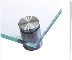 Distanční šrouby Distanční šrouby